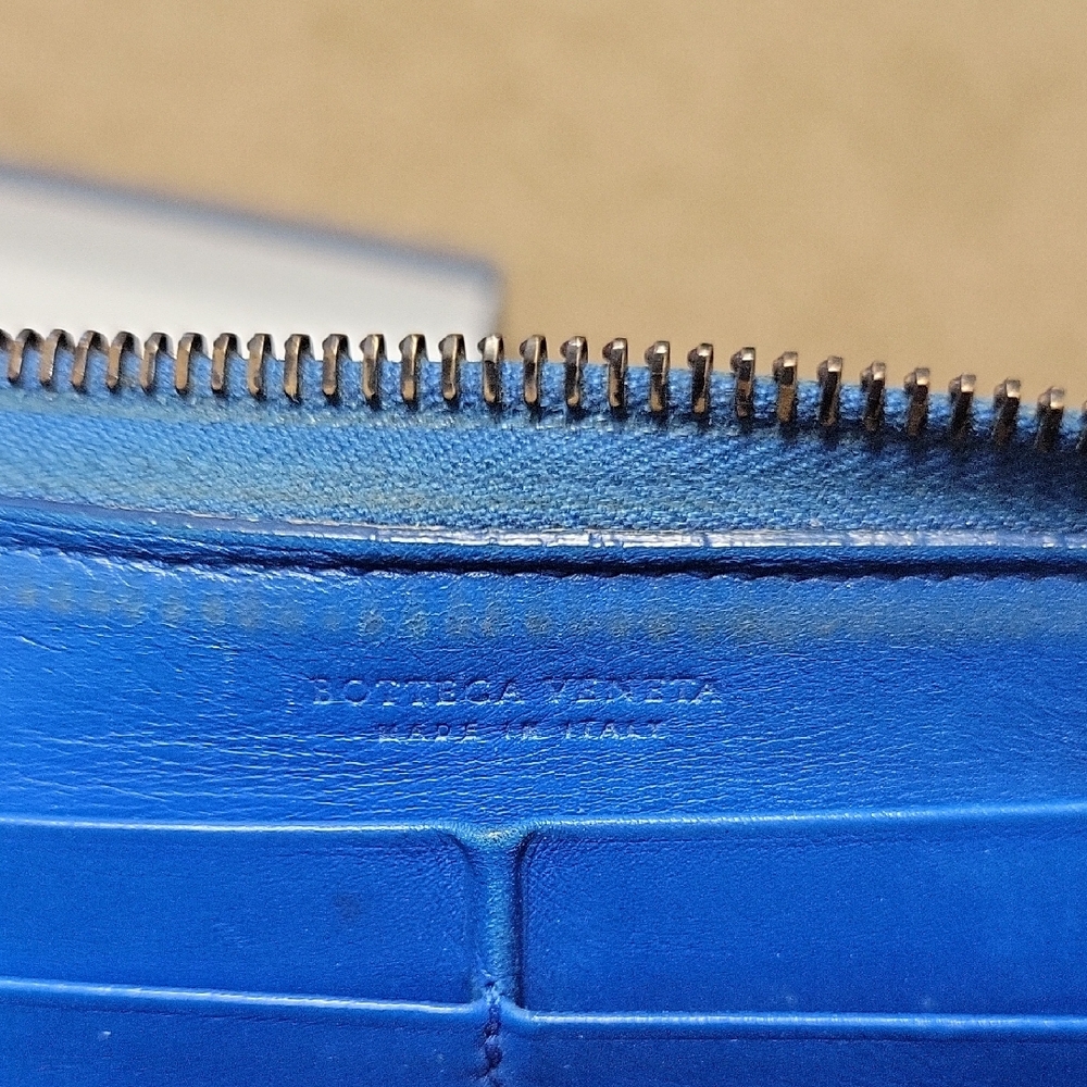Bottega Veneta Blue Leather Wallet